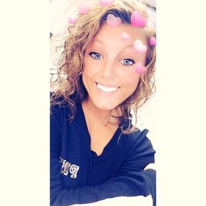 Meet your Posher, Allexa